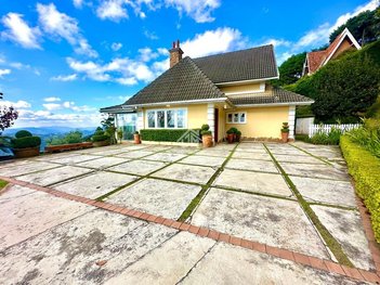 house em Rua 8, Água Santa - Campos do Jordão - SP