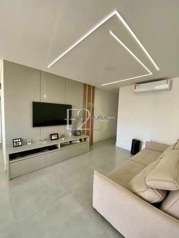 apartment em Rua 319, Meia Praia - Itapema - SC