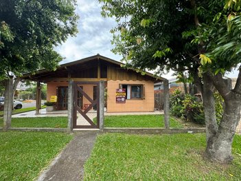 house em Rua Coronel Sampaio, Parque dos Eucalíptos - Gravataí - RS