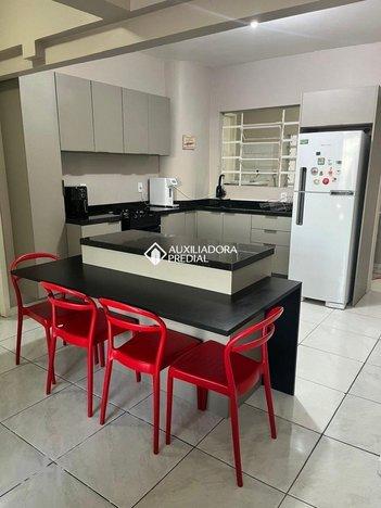 apartment em Voluntários da Pátria, Centro - Porto Alegre - RS
