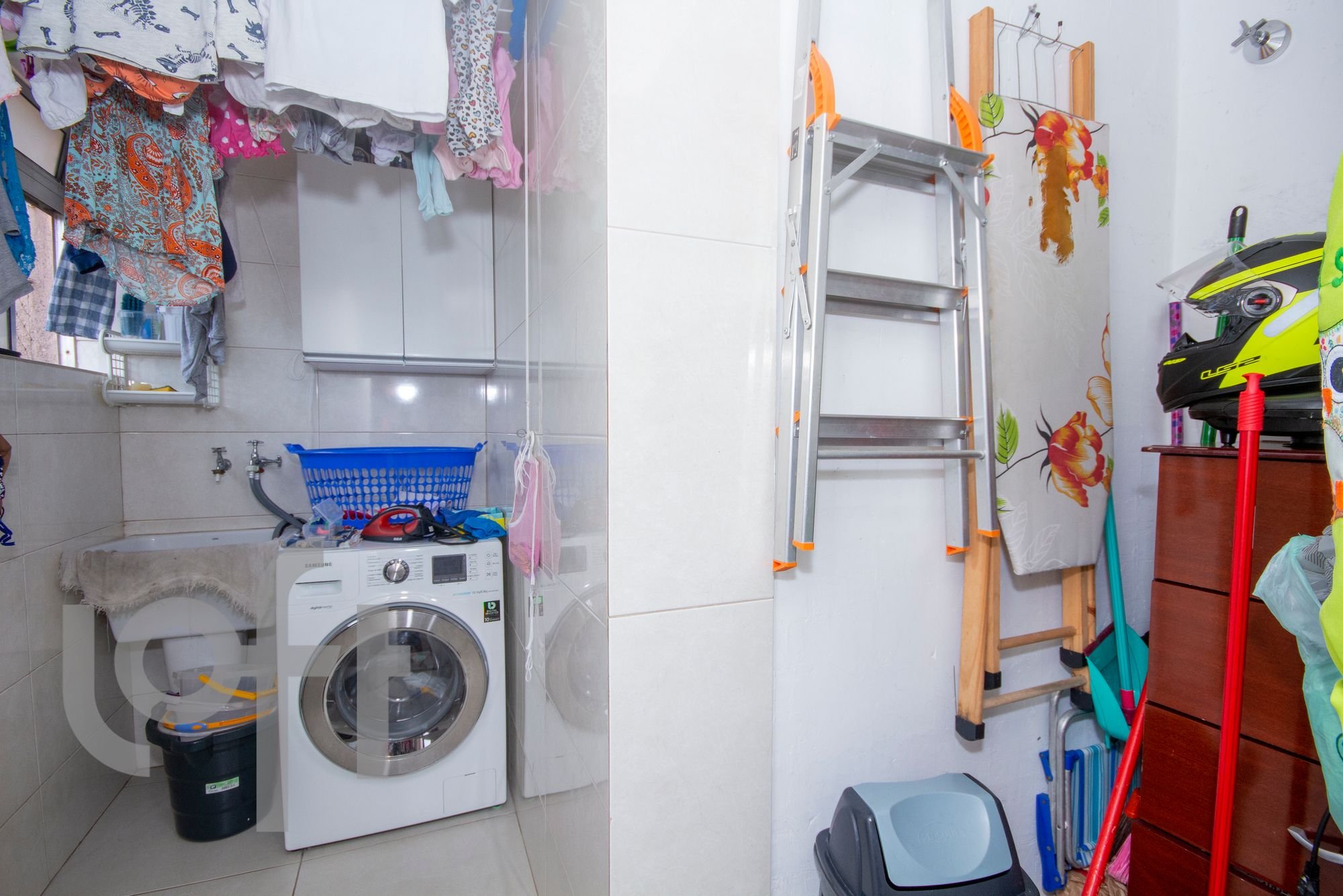 Apartamento para Venda por R$320.000,00 com 60m², 2 dormitórios e 1 vaga - Vila das belezas, São paulo / SP
