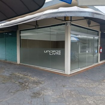 commercial_building em Rua Casarejos, Vila Mogilar - Mogi das Cruzes - SP