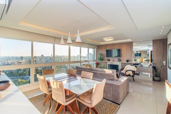 apartment em Rua Curvelo, Petrópolis - Porto Alegre - RS