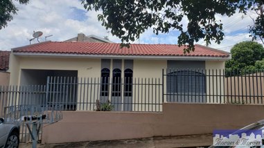 house em Rua Thadeu Schalkoski, Jardim Botânico - Maringá - PR