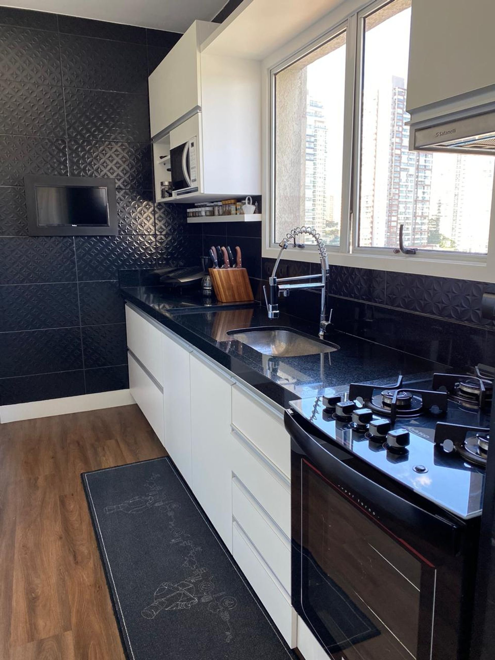 Apartamento para Venda por R$1.550.000,00 com 115m², 2 dormitórios e 3 vagas - Campo belo, São paulo / SP
