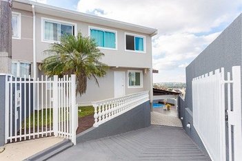 house em Rua Rolândia, Pineville - Pinhais - PR