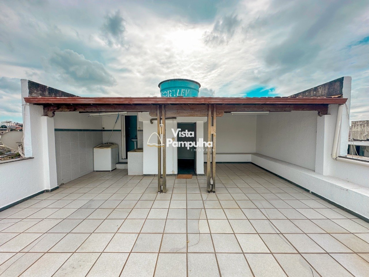 Cobertura com 2 quartos — São João Batista (Venda Nova), Belo Horizonte