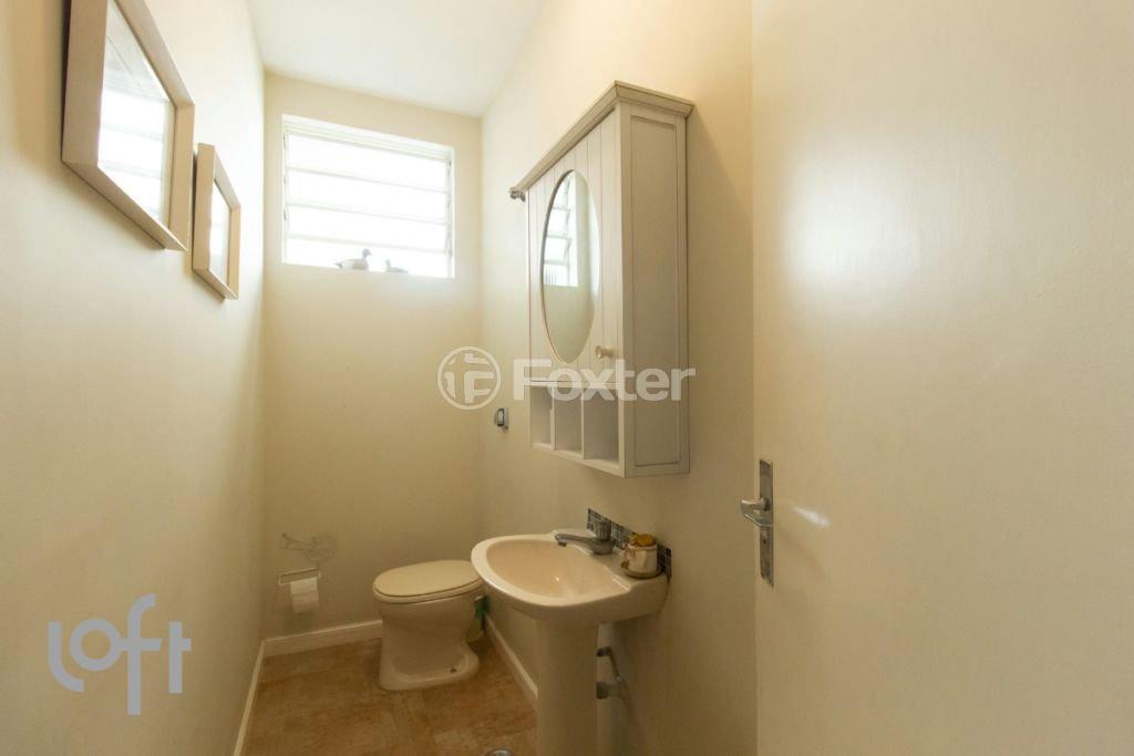 1746484544441-04_20lavabo.jpeg