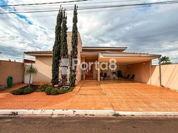 house em Avenida São Sebastião, Centro - Bady Bassitt - SP