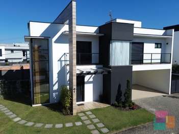 house em Rua Adalberto Schmalz, Glória - Joinville - SC