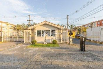 apartment em Avenida Armando Fajardo, Igará - Canoas - RS