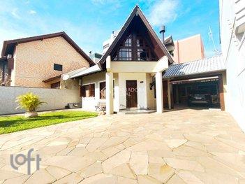 house em Víctor Rycembel, Centro - Canoas - RS