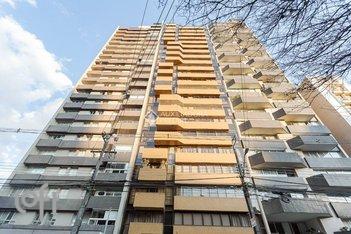 apartment em Petit Carneiro, Agua Verde - Curitiba - PR