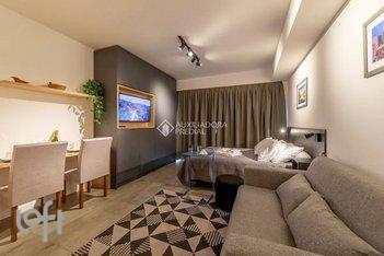 apartment em Rua Curvelo, Petrópolis - Porto Alegre - RS