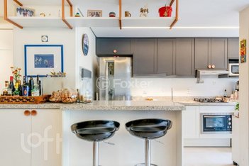 apartment em Rua Luzitana, Higienópolis - Porto Alegre - RS
