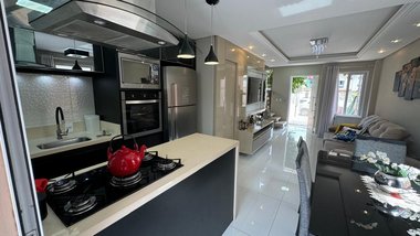 house em Avenida das Constelações, São João do Rio Vermelho - Florianópolis - SC