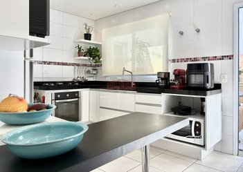 house em Praça Vincas Kudirka, Jardim da Glória - São Paulo - SP