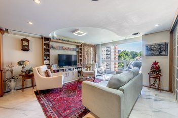 apartment em Rua Mata Bacelar, Auxiliadora - Porto Alegre - RS