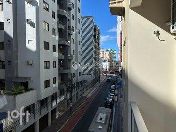 apartment em 2000, Centro - Balneário Camboriú - SC