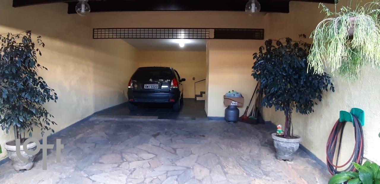 Casa com 4 quartos — São João Batista, Belo Horizonte