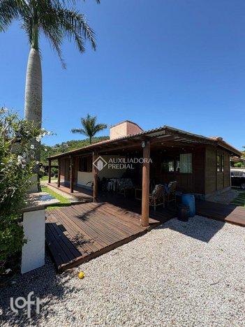 house em Servidão Ewaldo Mosimann, Barra do Sambaqui - Florianópolis - SC