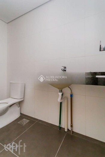 apartment em Avenida Venâncio Aires, Azenha - Porto Alegre - RS