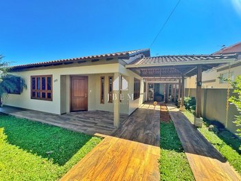 house em Rua dos Lírios, São Francisco - Santa Rosa - RS