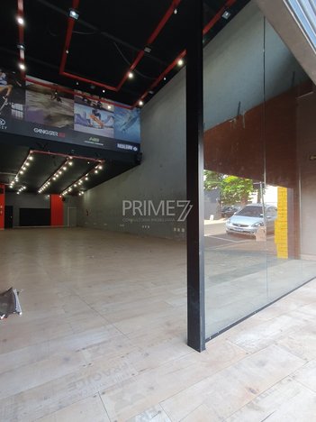 business em Avenida Madre Maria Teodora, Jaraguá - Piracicaba - SP