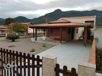 house em Quinze de Novembro, Centro - Palhoça - SC