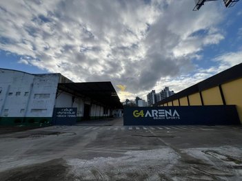industrial em Rua Camilo Veríssimo da Silva, Roçado - São José - SC