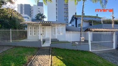 house em Avenida Fernando Machado - D, Centro - Chapecó - SC