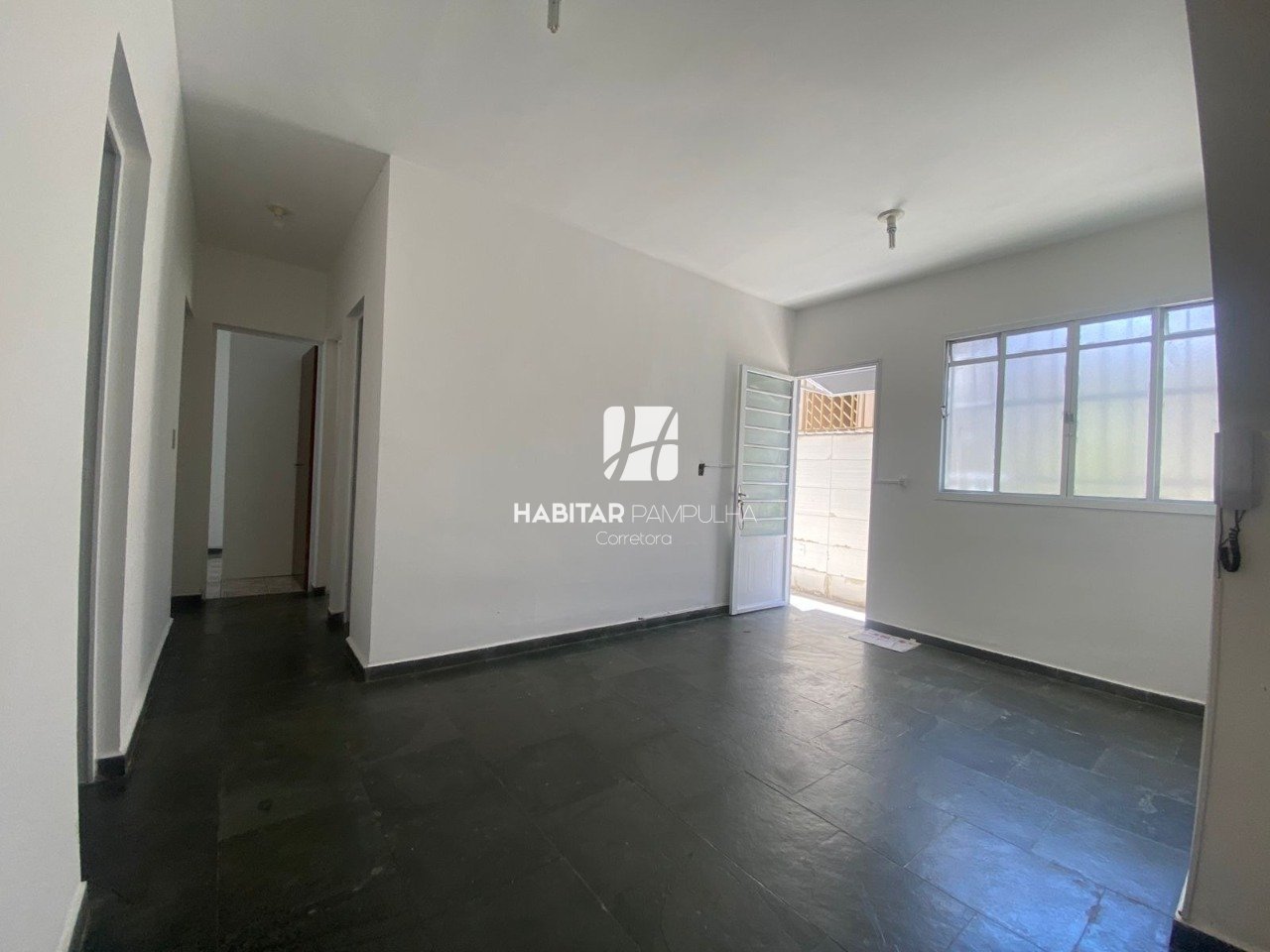 Casa com 3 quartos — Santa Amélia, Belo Horizonte