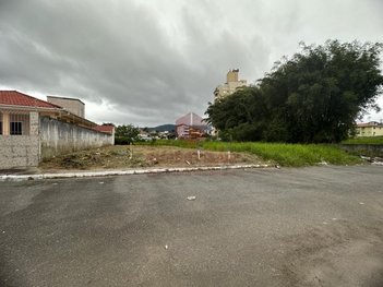 land_lot em Avenida Gentil Reinaldo Cordioli, Passa Vinte - Palhoça - SC