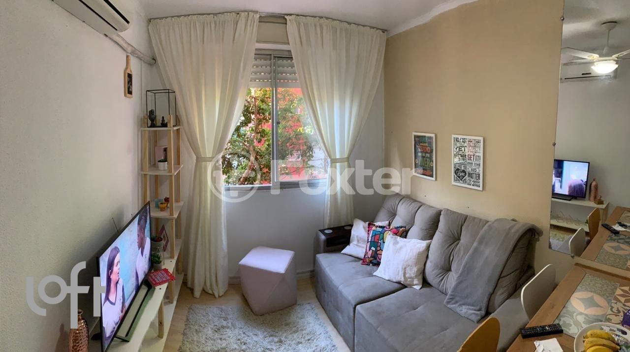 SALA2.jpg