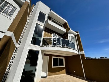house em Rua Wagia Kassab Khury, São Lourenço - Curitiba - PR