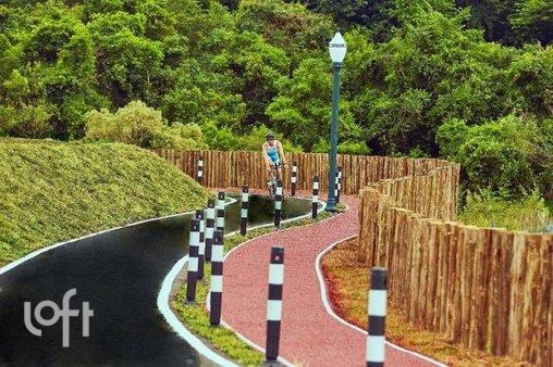 Rodovia Presidente Castelo Branco - facade01.jpg