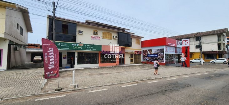 Cômodo Condomínio