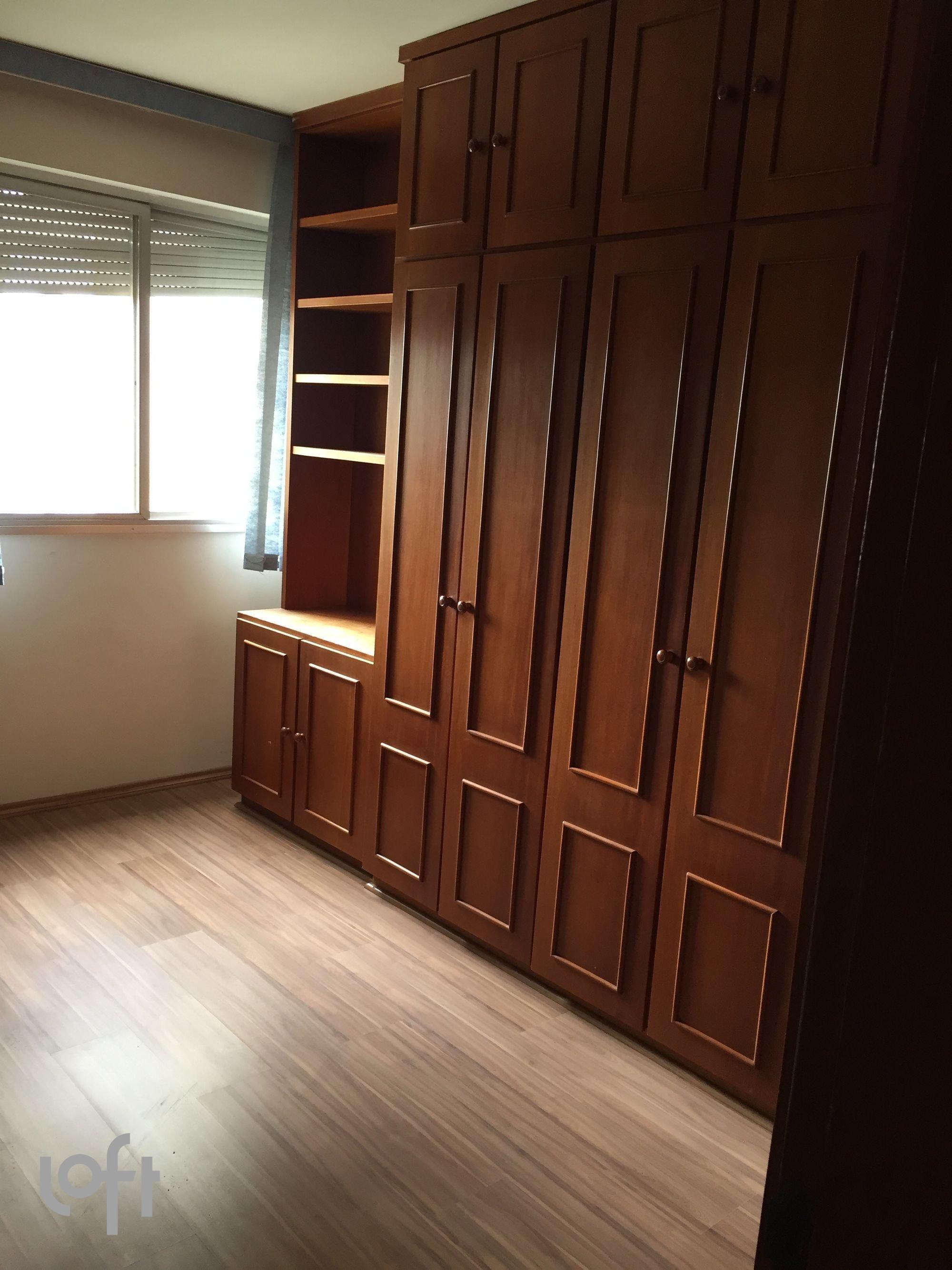 MASTER_BEDROOM