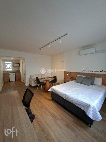 apartment em Rua Duque de Caxias, Centro - Porto Alegre - RS