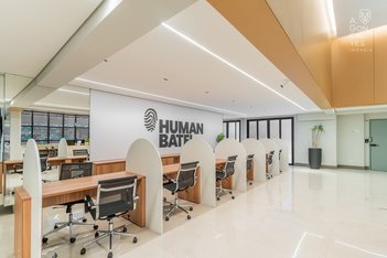 office em Doutor Pedrosa, Centro - Curitiba - PR