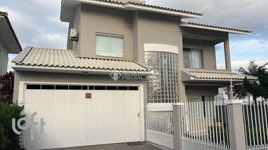 house em Mário Neves de Oliveira, Centro - Palhoça - SC