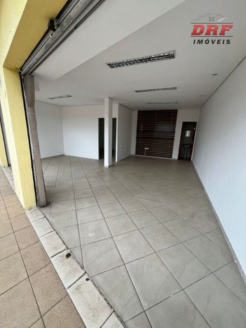 business em Avenida Itavuvu, Jardim Santa Claudia - Sorocaba - SP