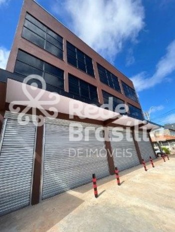 commercial_property em Quadra 401 Conjunto 20, Recanto das Emas - Brasília - DF