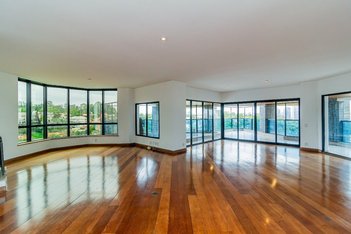 apartment em Rua Professor Alexandre Correia, Jardim Vitória Régia - São Paulo - SP