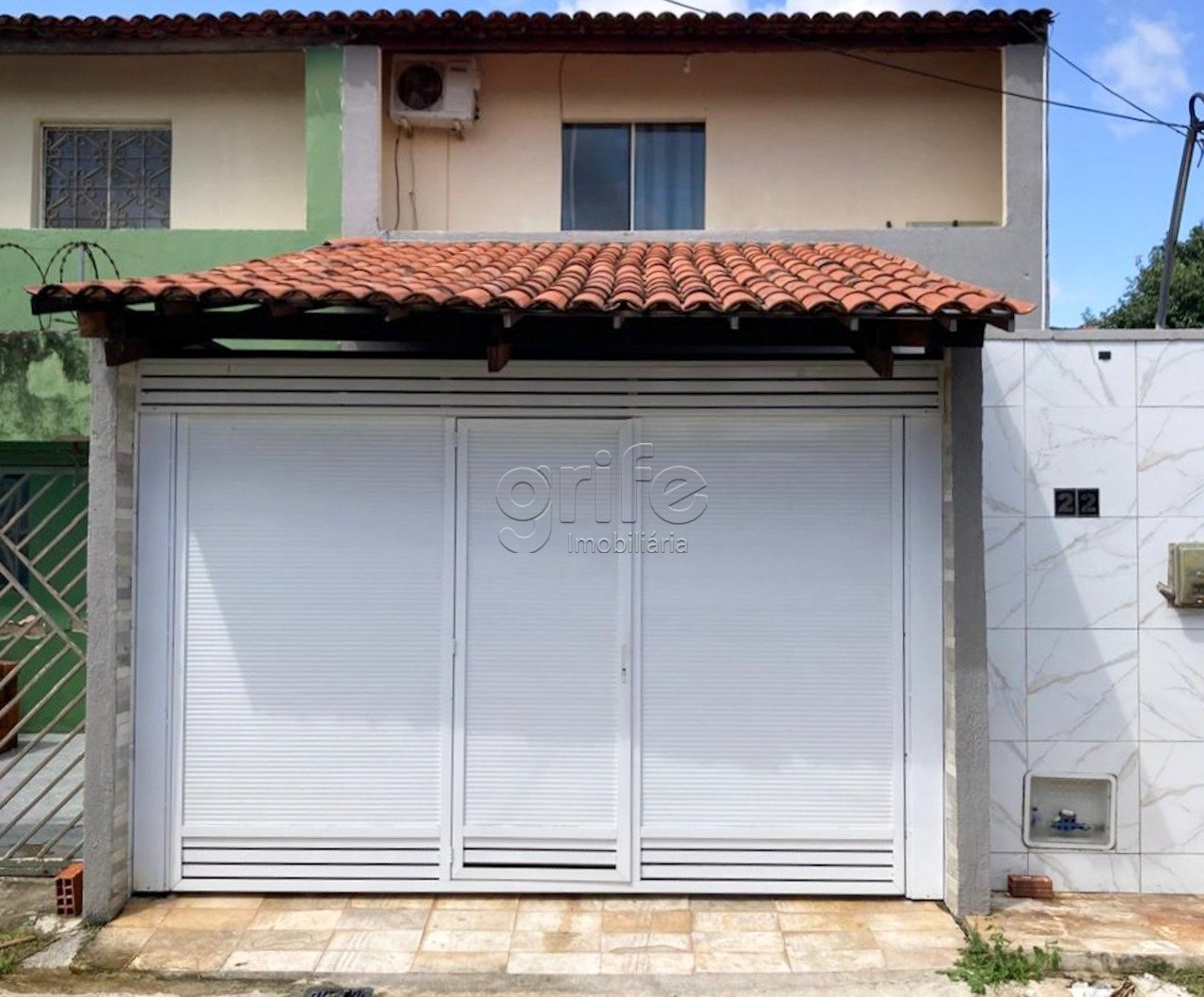 Casa no Itaperi, 2 Quartos, 2 Banheiros, 2 Vagas de Garagem-01