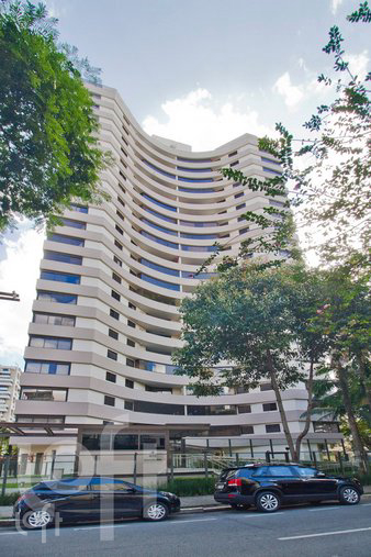Condomínio Edificio Ibirapuera Park  Alameda dos Jurupis, 410, Moema