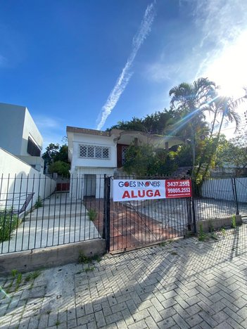 commercial_building em Rua Orindo Zaccaron, Centro - Criciúma - SC