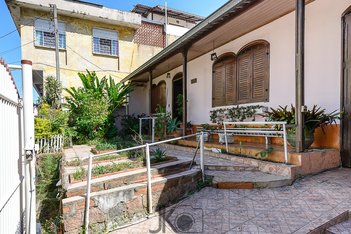 house em Avenida João XXIII, São Sebastião - Porto Alegre - RS