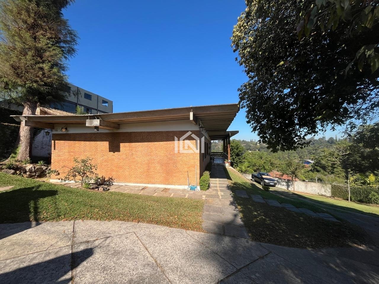 Casa comercial para locação vista lateral