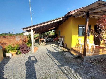 MARTINHO BENTO DE BORBA - facade01.jpg